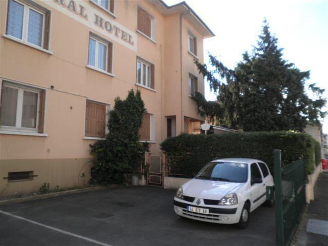 Central Hotel Saint-Priest  Exterior foto
